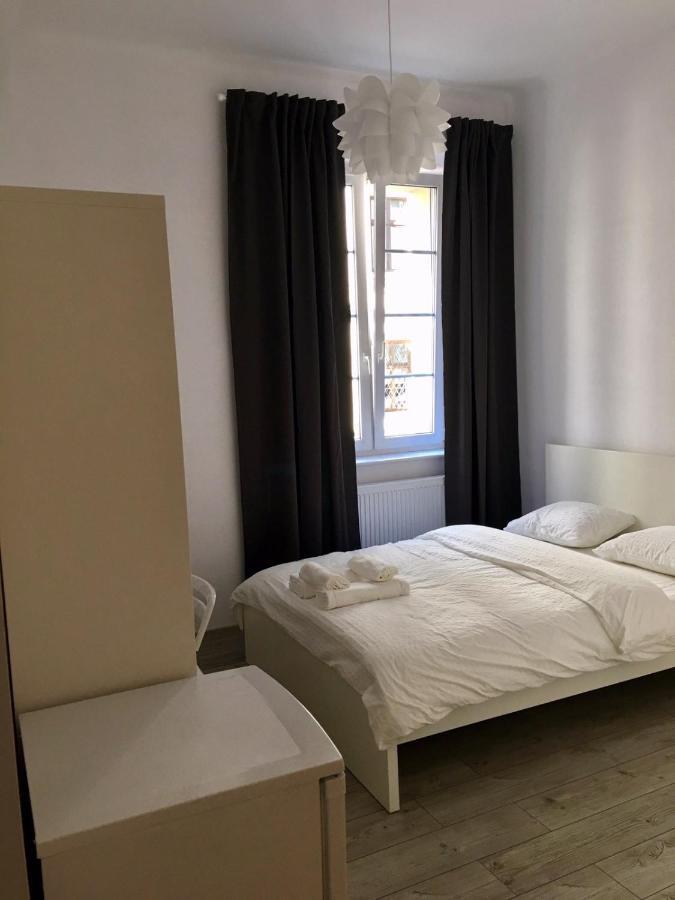 Orion Apartments Cracovie Extérieur photo